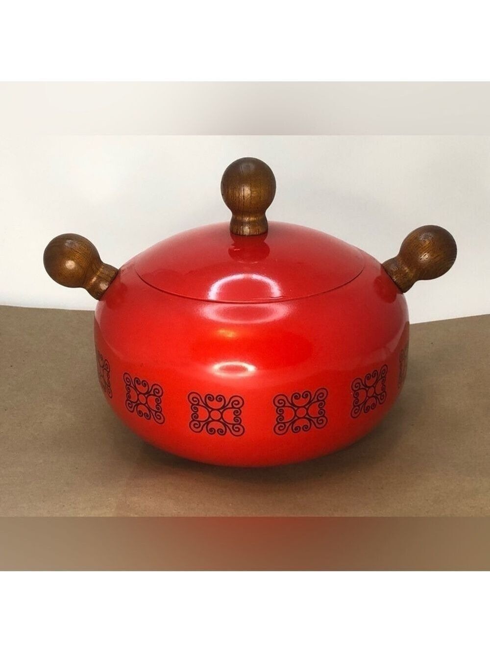 Vintage Red Fondue Pot With Wood Handles